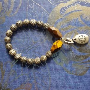 Silver & Tiger Eye bracelet
